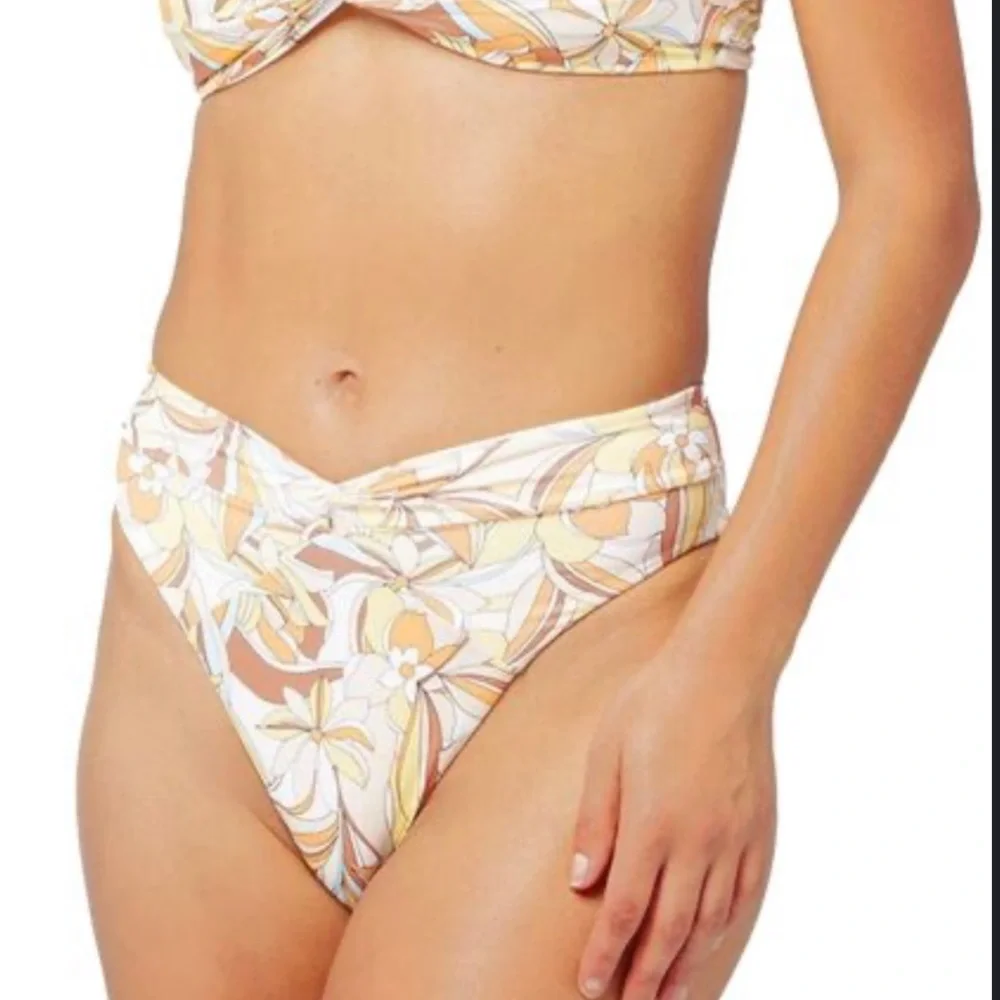 NWT L*Space Nancy Lee high waist bikini  bottoms in retro soulshine floral print - Picture 2 of 7